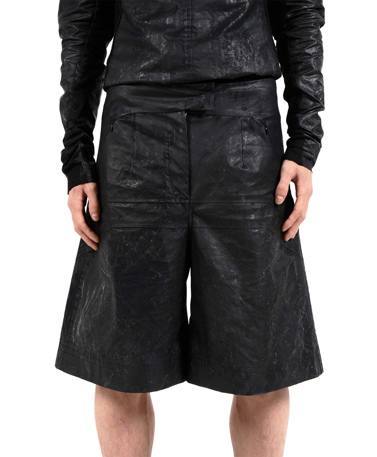 HYBRID SHORT